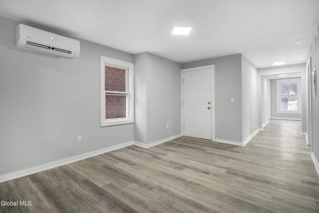 88 Elizabeth Street, Albany, NY 12202