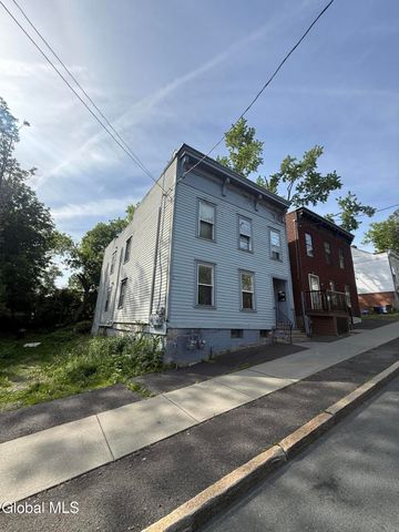 88 Elizabeth Street, Albany, NY 12202
