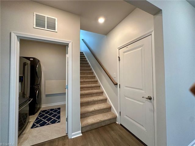 4238 Limestone Court, Clemmons, NC 27012