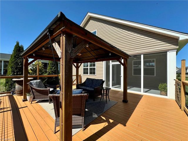 4238 Limestone Court, Clemmons, NC 27012