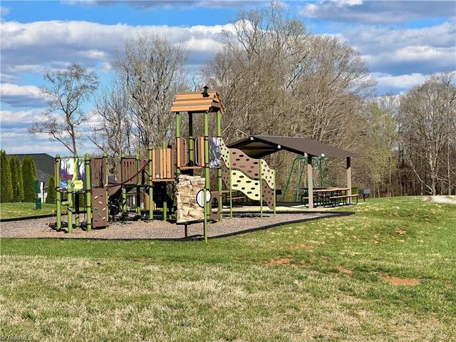 4238 Limestone Court, Clemmons, NC 27012