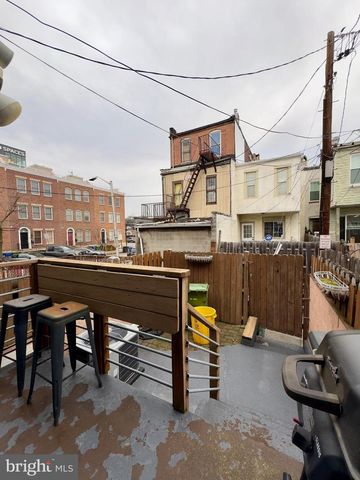 126 BURNETT ST, Baltimore, MD 21230