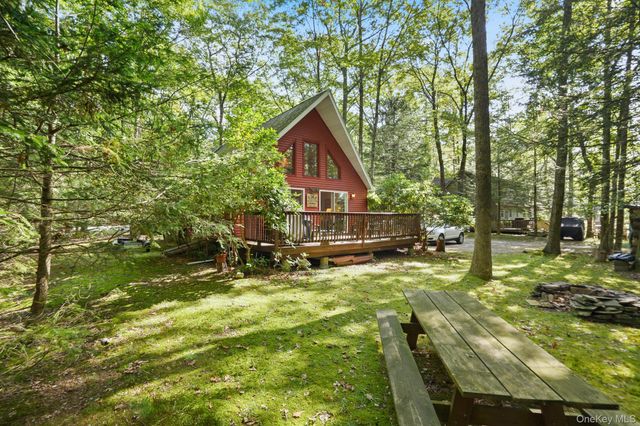 16 Canal Road, Wurtsboro, NY 12790