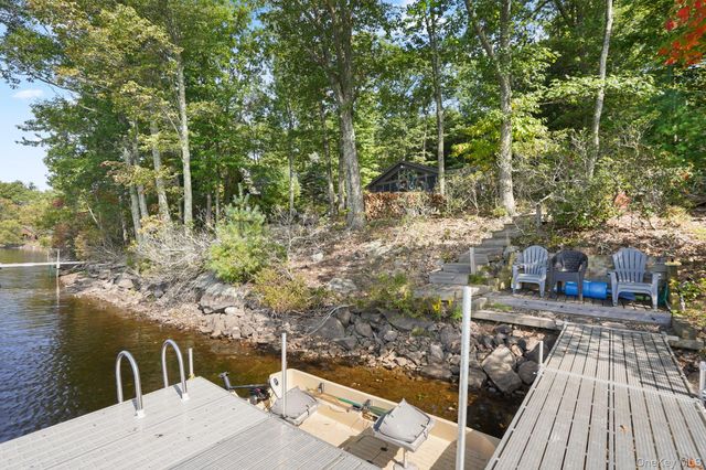 16 Canal Road, Wurtsboro, NY 12790