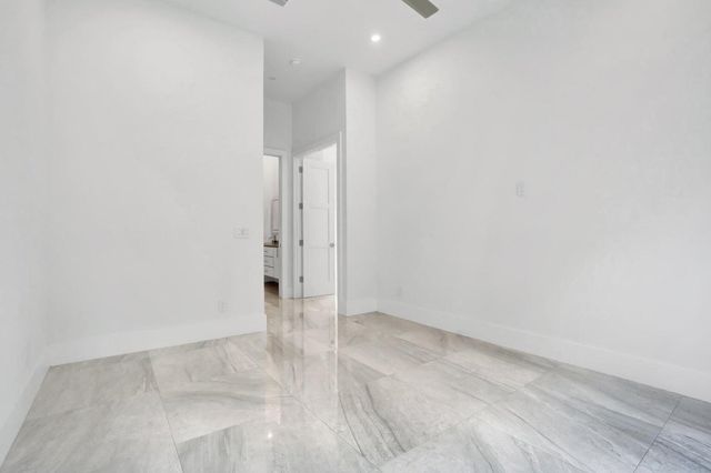 2517 Oceanview Avenue E, Delray Beach, FL 33444