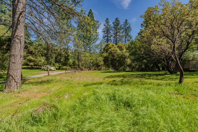 18848 State Highway 88, Pine Grove, CA 95665