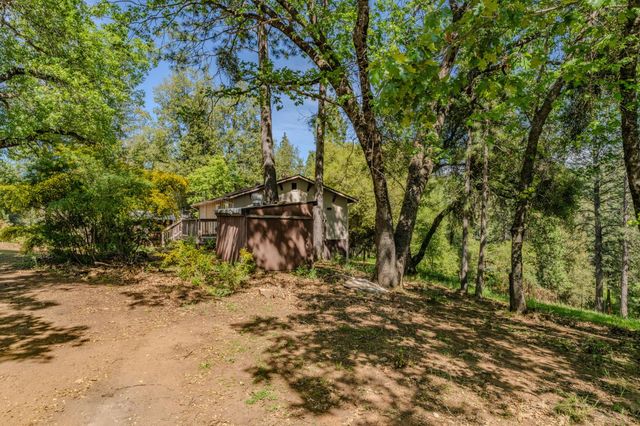 18848 State Highway 88, Pine Grove, CA 95665
