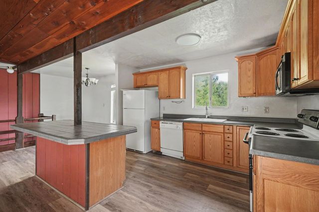 18848 State Highway 88, Pine Grove, CA 95665