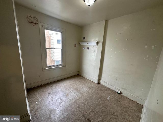 321 CANTRELL ST, Philadelphia, PA 19148