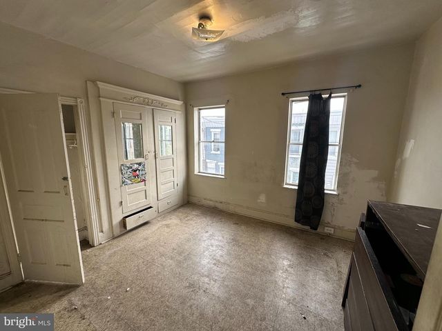 321 CANTRELL ST, Philadelphia, PA 19148