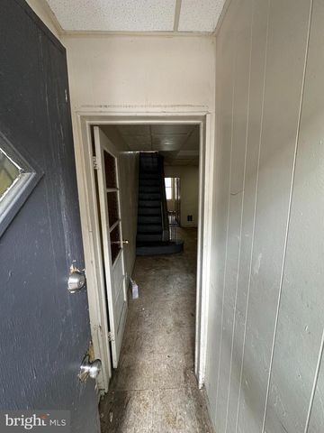 321 CANTRELL ST, Philadelphia, PA 19148