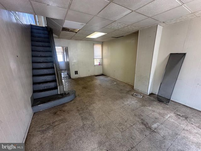 321 CANTRELL ST, Philadelphia, PA 19148