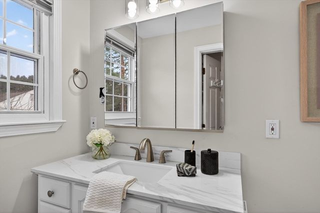 1 Vaillencourt Drive, Framingham, MA 01701