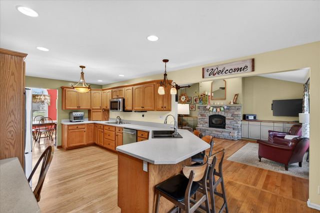 185 Hickory Hills, Marshall, MI 49068