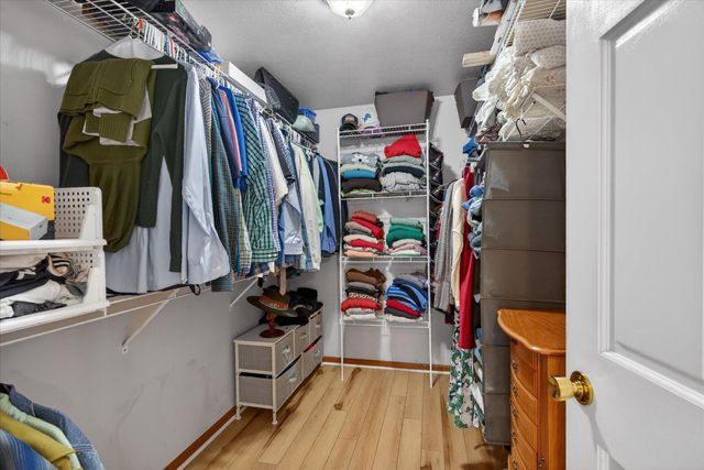 185 Hickory Hills, Marshall, MI 49068