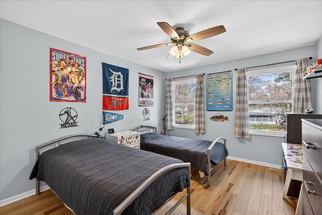 185 Hickory Hills, Marshall, MI 49068