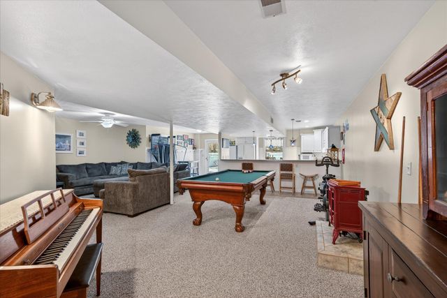 185 Hickory Hills, Marshall, MI 49068