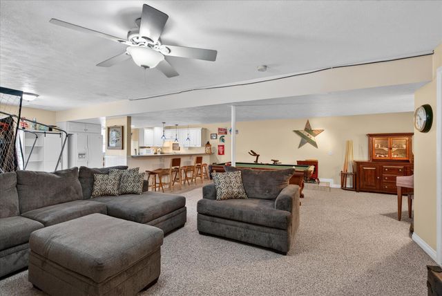 185 Hickory Hills, Marshall, MI 49068