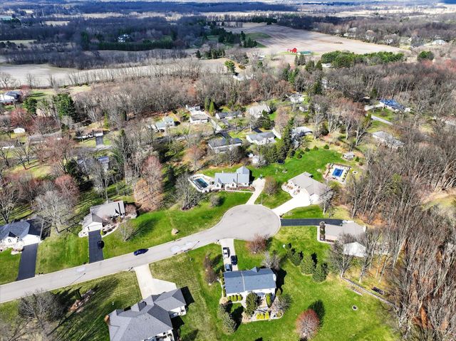 185 Hickory Hills, Marshall, MI 49068