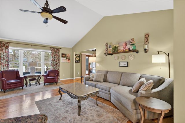 185 Hickory Hills, Marshall, MI 49068