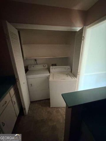 30 Arpege Way NW, Atlanta, GA 30327