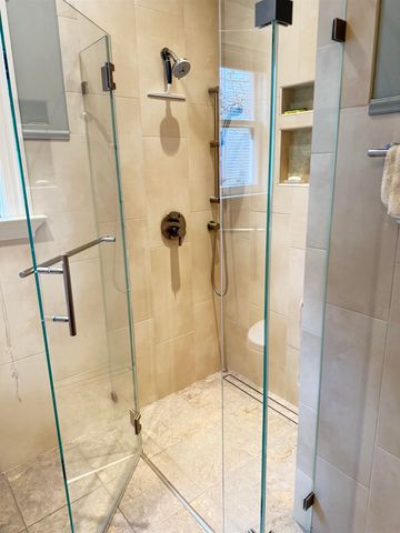 2221 McGee Ave, Berkeley, CA 94703