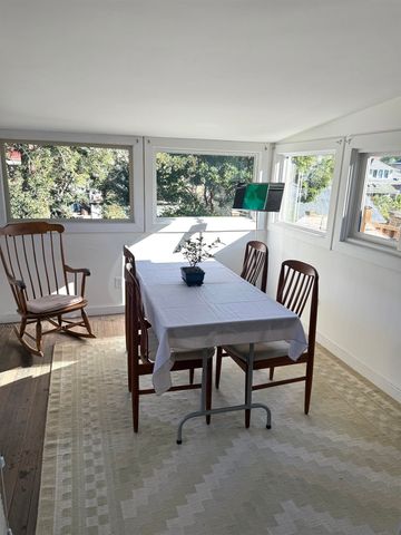 2221 McGee Ave, Berkeley, CA 94703