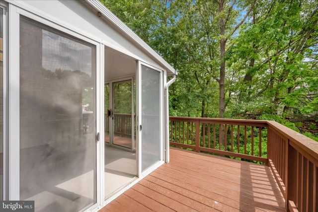 2211 COMMISSARY CIR, Odenton, MD 21113