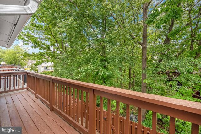 2211 COMMISSARY CIR, Odenton, MD 21113