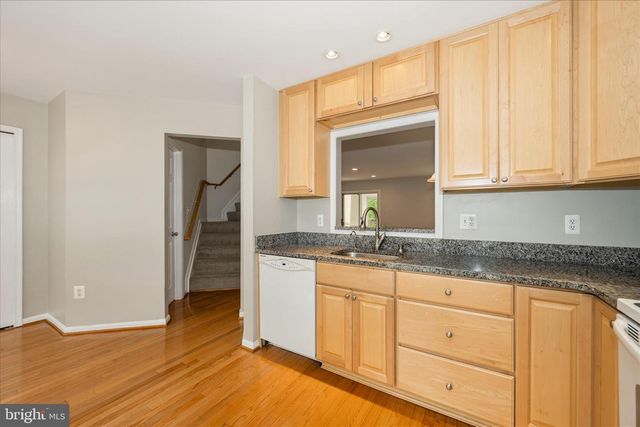 2211 COMMISSARY CIR, Odenton, MD 21113
