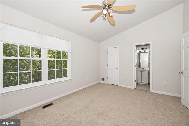 2211 COMMISSARY CIR, Odenton, MD 21113