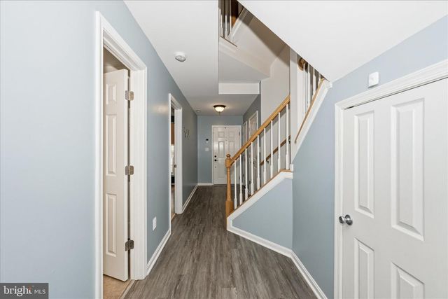 2211 COMMISSARY CIR, Odenton, MD 21113