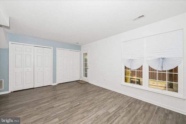2211 COMMISSARY CIR, Odenton, MD 21113