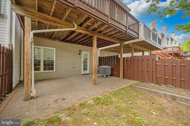 2211 COMMISSARY CIR, Odenton, MD 21113