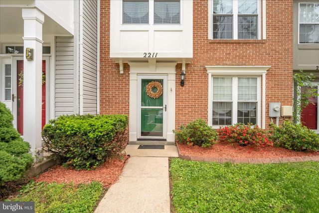 2211 COMMISSARY CIR, Odenton, MD 21113