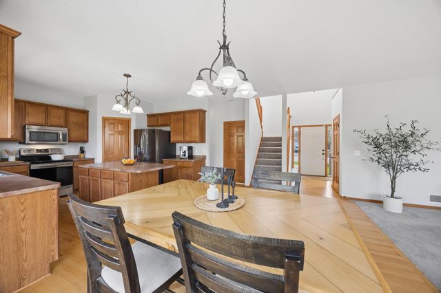 6657 E Oak Drive, Monticello, MN 55362