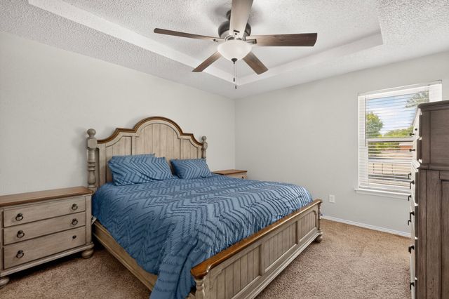 105 Prairie Creek Road, Red Oak, TX 75154