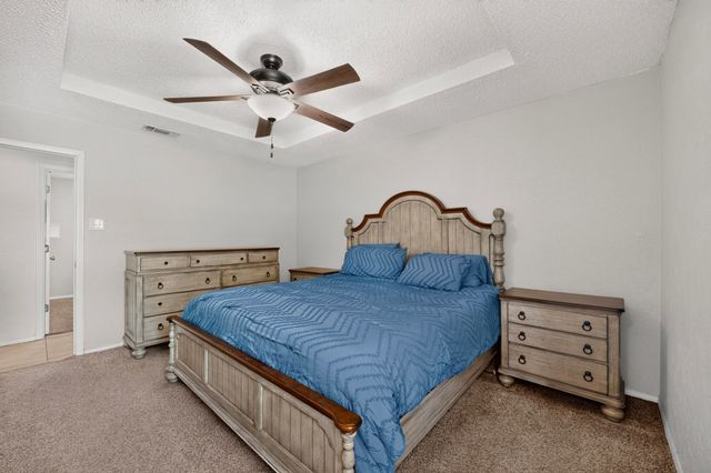 105 Prairie Creek Road, Red Oak, TX 75154