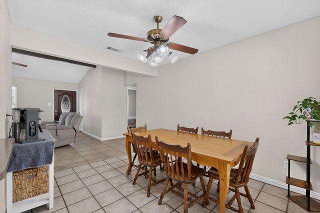 105 Prairie Creek Road, Red Oak, TX 75154
