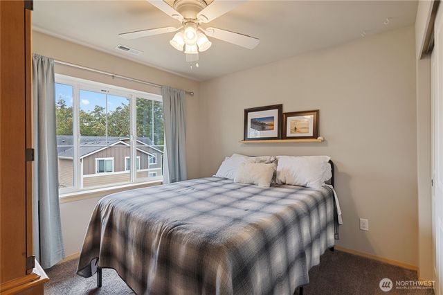 2440 Seringa Avenue, Bremerton, WA 98310