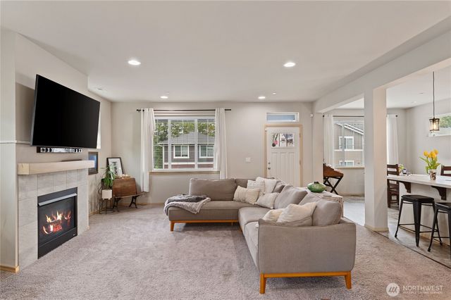 2440 Seringa Avenue, Bremerton, WA 98310
