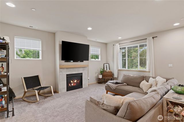 2440 Seringa Avenue, Bremerton, WA 98310