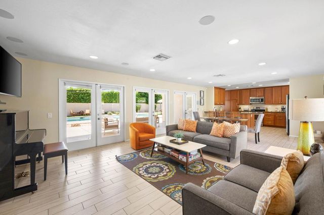 1574 S Via Soledad, Palm Springs, CA 92264