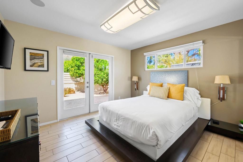 Image 18 of property listing at 1574 S Via Soledad, Palm Springs, CA 92264