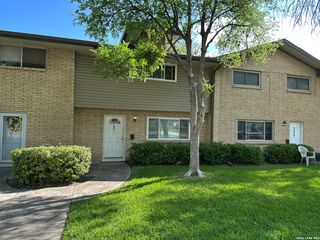 121 W Silver Sands # 121, San Antonio, TX 78216