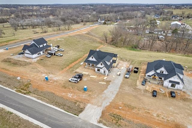 18984 Magnolia Meadows, Fayetteville, AR 72704