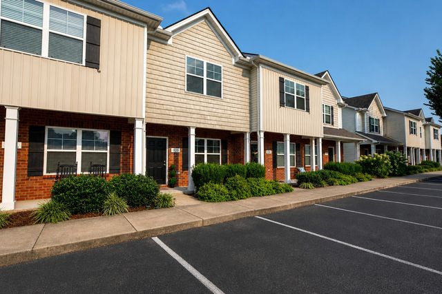 820 Staten Dr, Murfreesboro, TN 37128