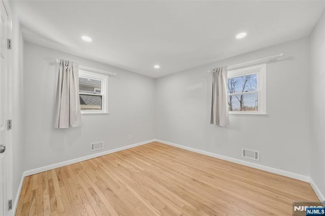 6 Carrie Road, North Arlington, NJ 07031