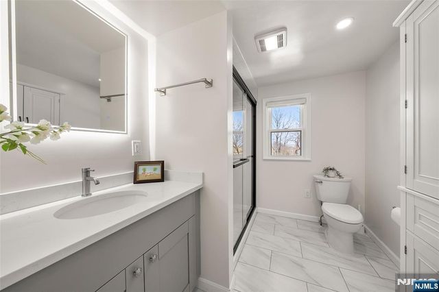 6 Carrie Road, North Arlington, NJ 07031