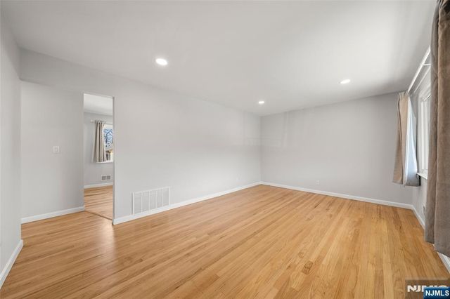 6 Carrie Road, North Arlington, NJ 07031